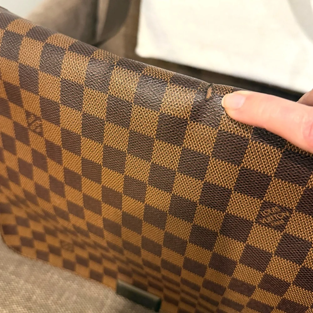 Authentic Louis Vuitton Damier Ebene Brooklyn messenger bag N41212 unisex MM